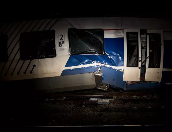 Два влака се удариха в Австрия, един загинал и 22-ма ранени
