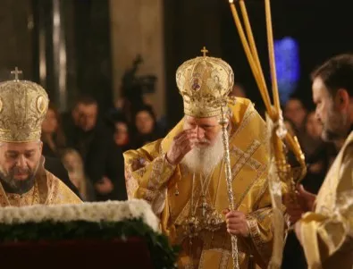 Патриарх Неофит: Нека освещаването бъде за всички нас проява на Божията милост