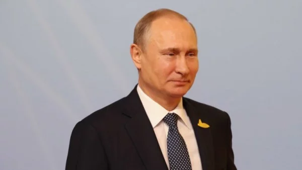 Путин поздрави Радев за 3 март