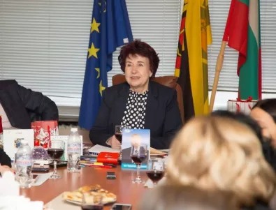 Бившата кметица на Перник отрича, че не е въвела воден режим заради изборите