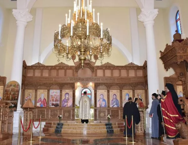 В Русе се готвят да довършат обновяването на две знакови църкви