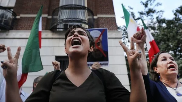 Броят на жертвите от протестите в Иран стана по-голям