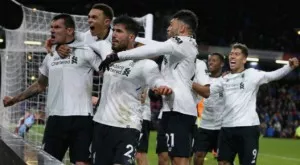 Ливърпул почна годината с драматичен успех в последните секунди