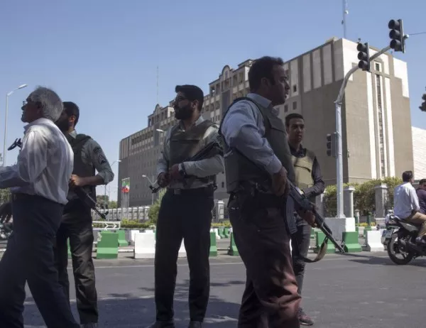 Иран обяви край на "смутовете" и поражение на метежниците в страната
