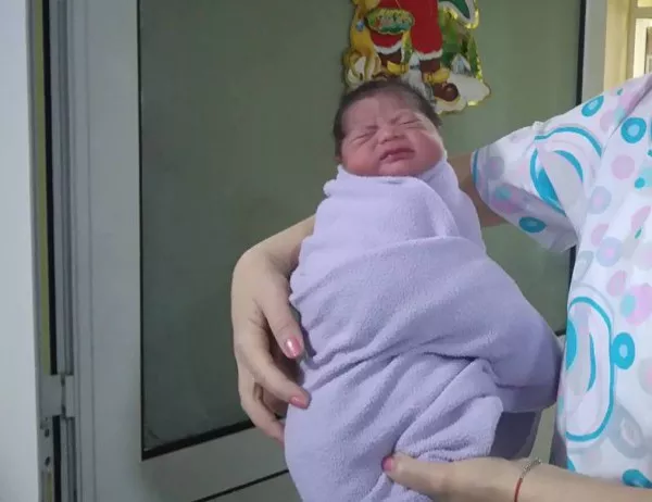Първото бебе на 2018-та в Асенoвград е момче