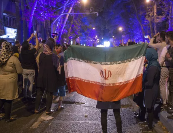 САЩ обещаха да подкрепят протестиращите в Иран