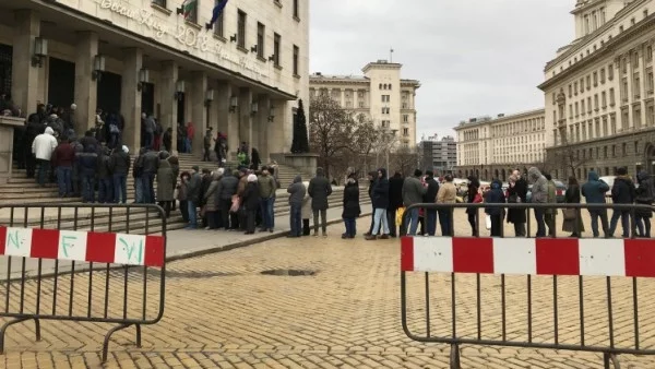 БНБ реши - събират се извънредни вноски от банките за седмица в случай на криза като банков фалит