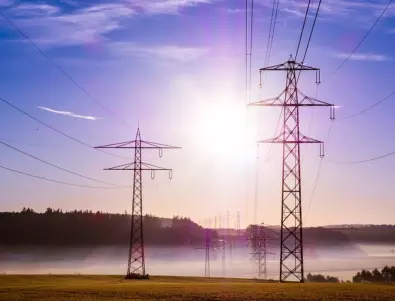 КЕВР: Поскъпване на тока с не повече от 1,5% след освобождаването на цените 