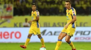 Играчи в Керала: Бербатов не говори с никой, кисне във фитнеса