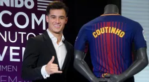 Барселона представи Коутиньо и на феновете (ВИДЕО)