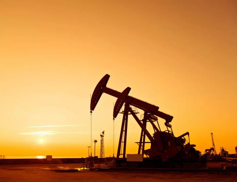 Очакват рекордно потребление на петрол през 2022 година