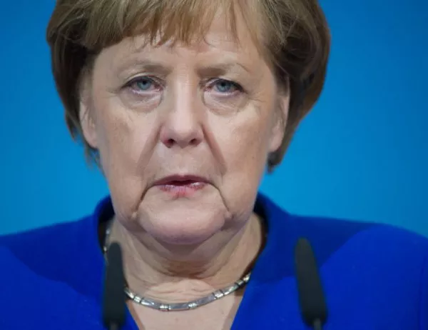 Меркел: Не вярвам оттелянето ми да отслаби позициите на Германия