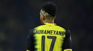 {{ otherArticle[0].article.title }}