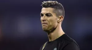 Преди да се чувства "недооценен", Роналдо трябва да се погледне в огледалото