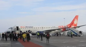 Осъществен бе първият полет по новата авиолиния Баку-София