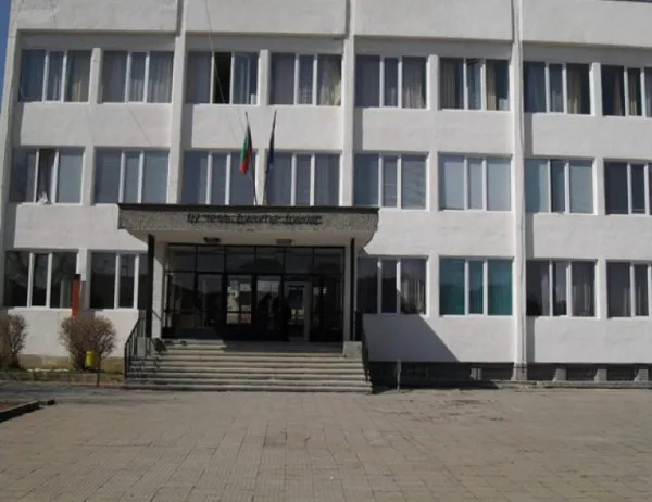 Община Ловеч договори изграждането на спортна зала