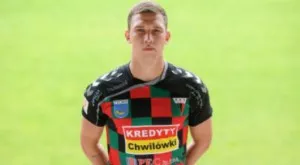 {{ otherArticle[0].article.title }}