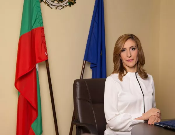 Ангелкова пред National Geographic: България може да стане СПА център на Европа
