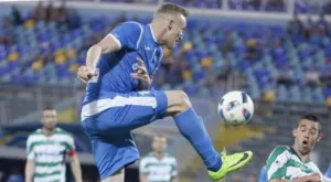 {{ otherArticle[0].article.title }}