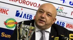 Националните бази отварят врати само за "избрани" спортисти