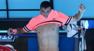 {{ otherArticle[0].article.title }}