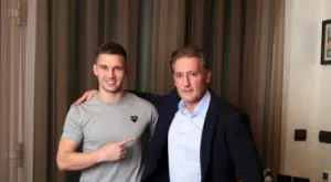 {{ otherArticle[0].article.title }}