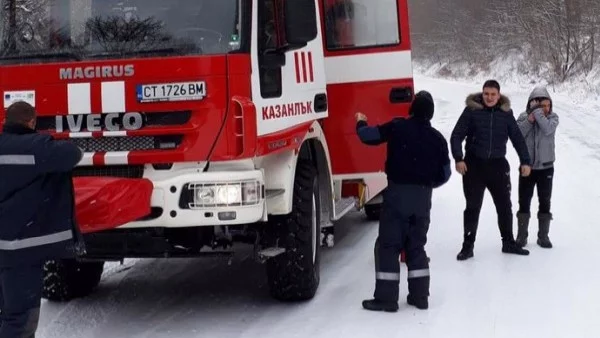 Спасиха закъсалите в Балкана, искали да правят дрифт (СНИМКА)