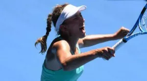 Мертенс разгроми Свитолина и е сред най-добрите четири