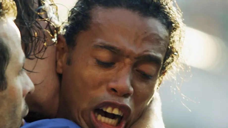 ВИДЕО: Емоционалният момент, в който Роналдиньо разбра, че ще излезе от затвора