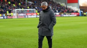 {{ otherArticle[0].article.title }}