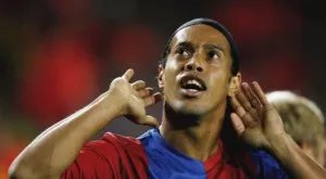 Роналдиньо влиза в политиката