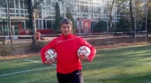 {{ otherArticle[0].article.title }}