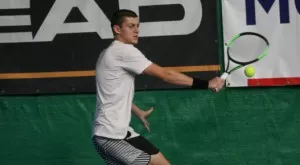 Лазаров бе близо, но също отпадна от София Оупън