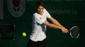 Александър Донски впечатли, но не успя да се противопостави на Клижан