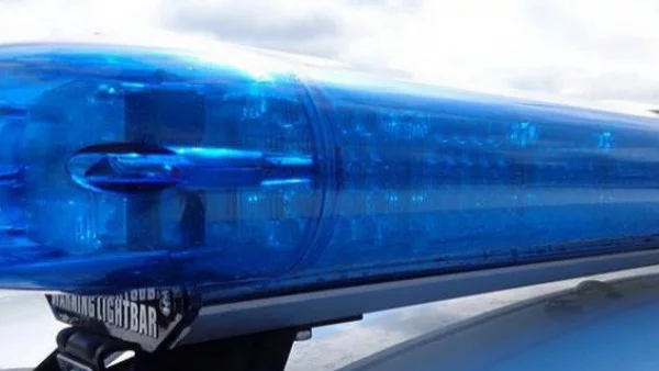 Шофьор без книжа погуби в зверска катастрофа себе си и две деца край Плевен