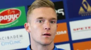 {{ otherArticle[0].article.title }}