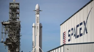 SpaceX планира да изтегли заем от 500 млн. долара
