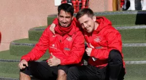 {{ otherArticle[0].article.title }}