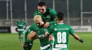 {{ otherArticle[0].article.title }}