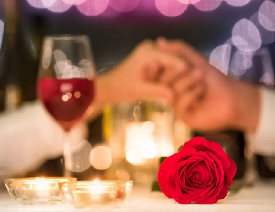 Стъпки за организиране на романтична вечеря