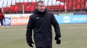 Миньор Перник се оказа прекалено голяма "хапка" за ЦСКА II в дербито на върха