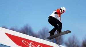 {{ otherArticle[0].article.title }}