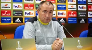 Мъри Стоилов си тръгва от Казахстан, чакат го на "Герена"?