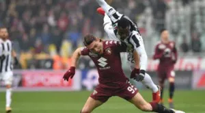 {{ otherArticle[0].article.title }}