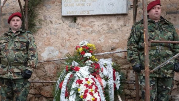 "Това ли е истинската България, за която даде живота си Левски?", запита Стефан Попов