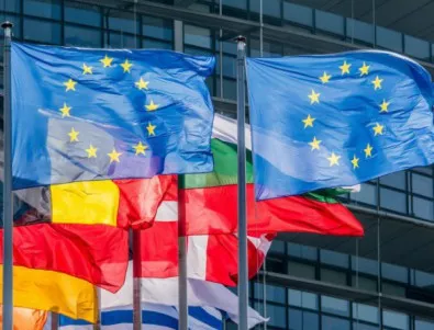 Българите вярват на ЕС и институциите му, но не и на държавата си