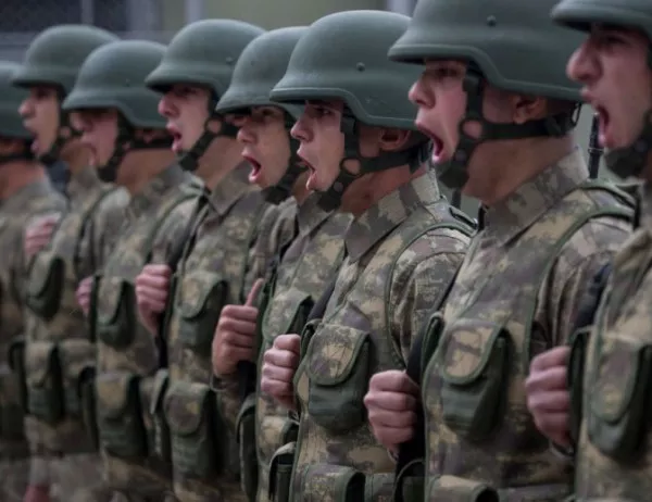 Турция започна „Операция нокът“ в Ирак