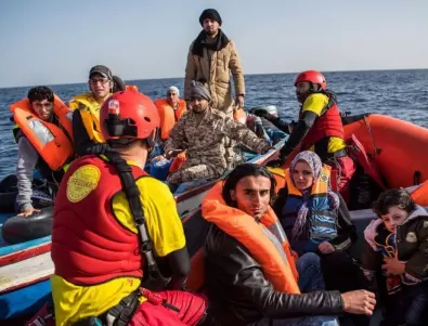 Турската брегова охрана спаси 129 нелегални мигранти в Егейско море