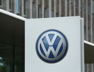 Скандалът Дизелгейт вече струва на Volkswagen около 2 млрд. долара