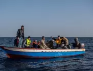 34 мигранти са в неизвестност, след като лодката им потъна край Тунис